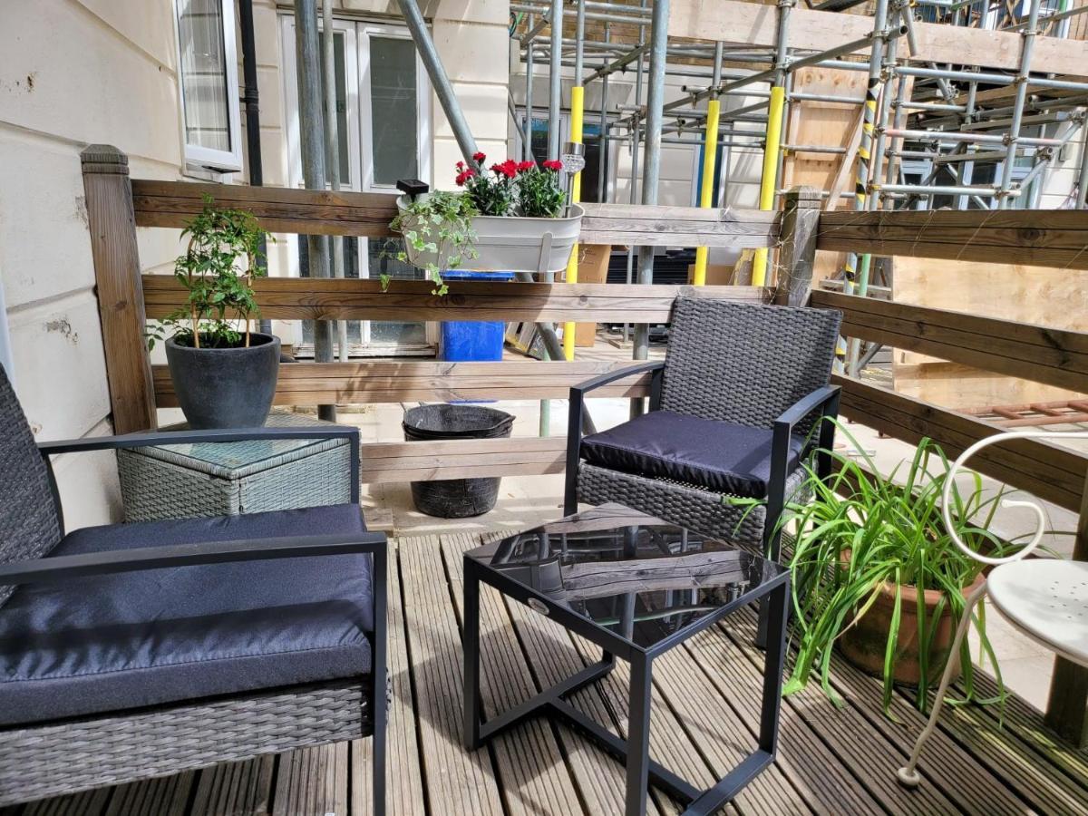 Three Bedroom Apartment By Beautiful Park London Exterior photo