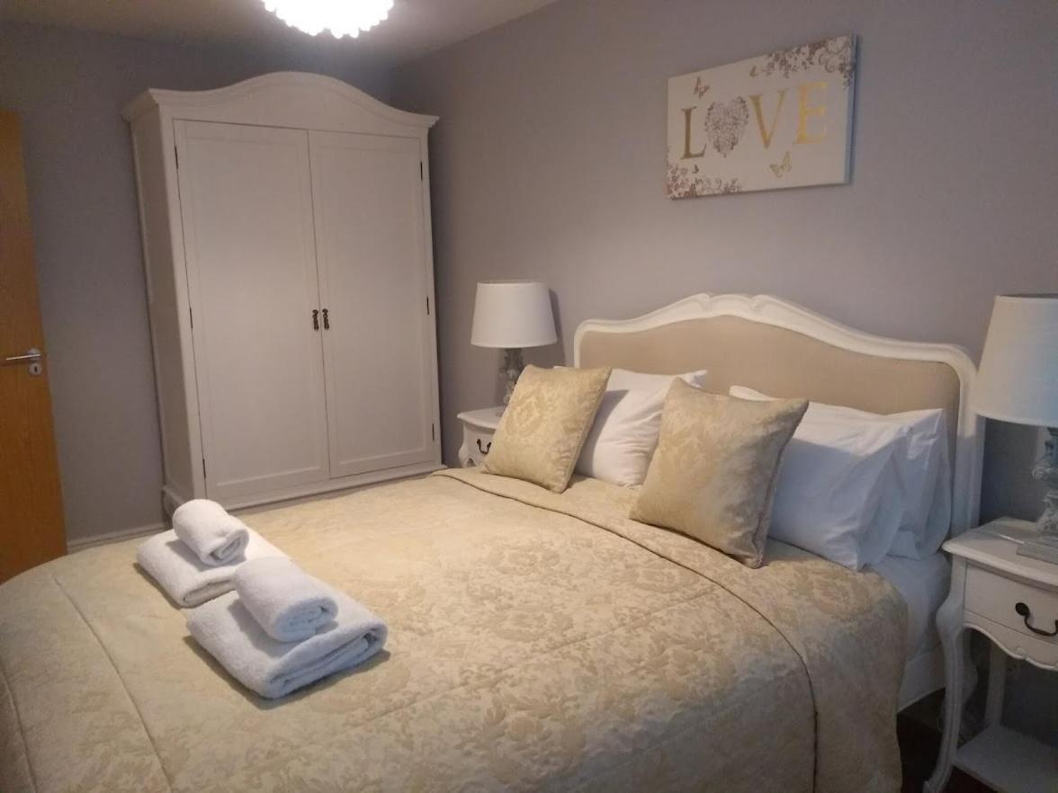 Three Bedroom Apartment By Beautiful Park London Exterior photo